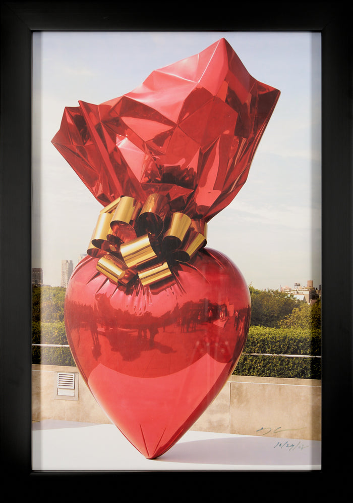 Jeff Koons – Sacred Heart (Red/Gold)