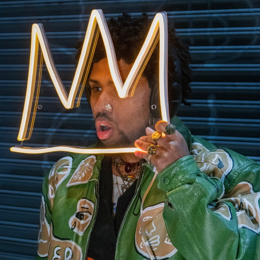 Jean Michel Basquiat - The Crown