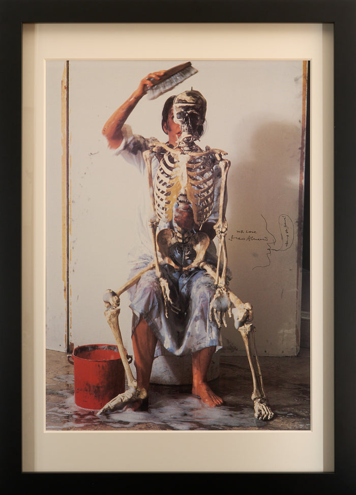 Marina Abramovic - Washing The Skeleton