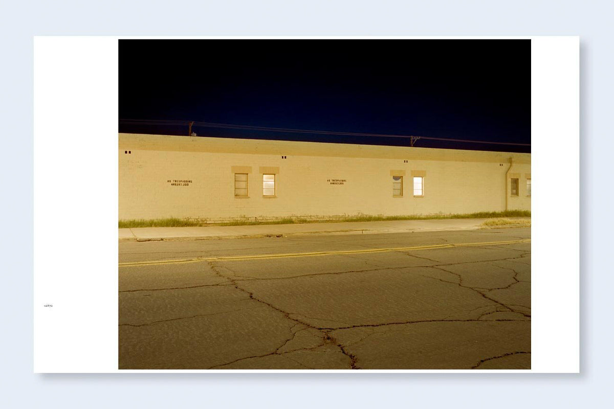 Todd Hido – Outskirts (sign. num.)